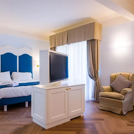Отель Ottone