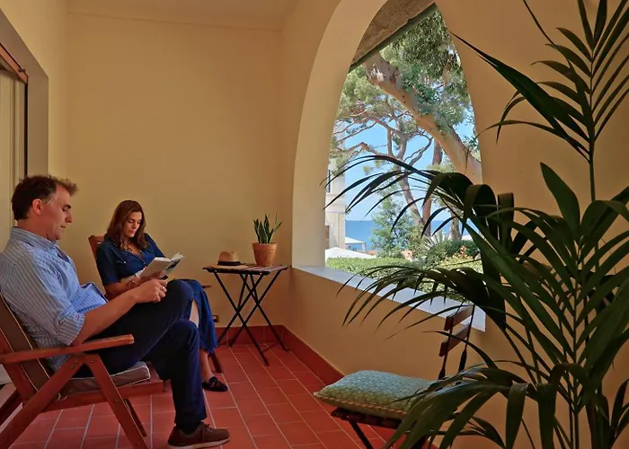 オットーネ ホテル ポルトフェッラーイオ