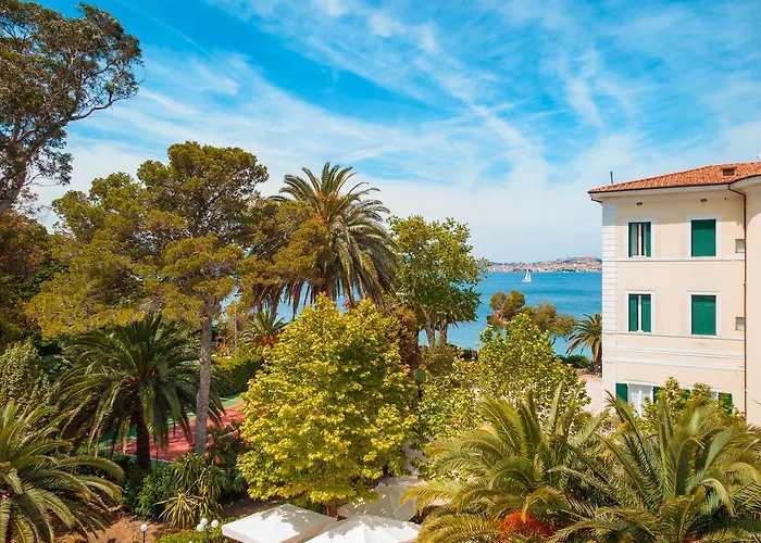 オットーネ ホテル 5*